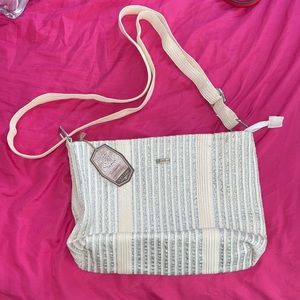 NWT Sun N Sand crossover adjustable bag vintage white. Beach Bag. Purse.